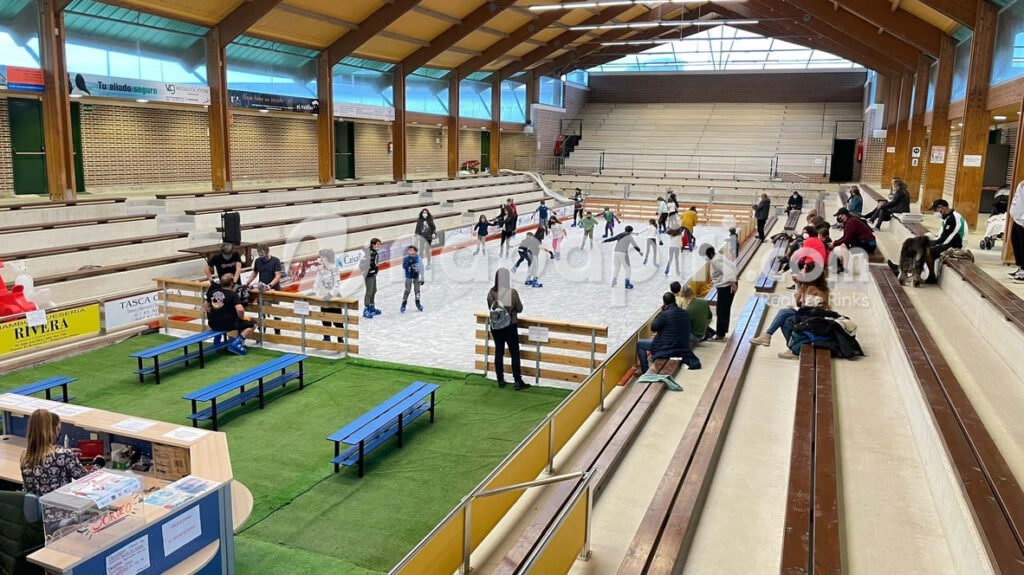 NAPAPIRI Pista de hielo . Ice Rink48