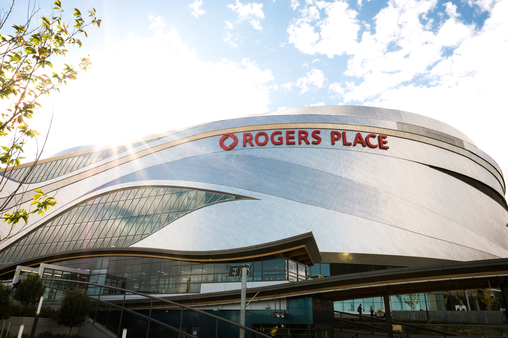 De NHL keert terug op het ijs: Oilers openen kamp met 56 spelers in Edmonton