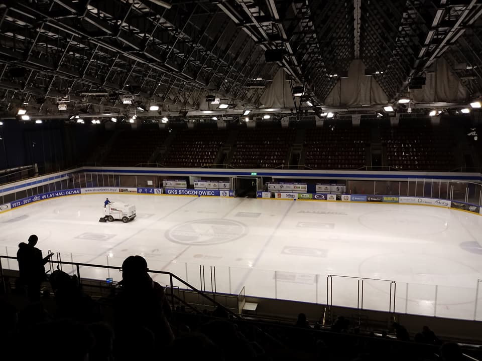 Gdansk encerra o Grand Prix Júnior 2026/27: Kanazawa, Krouglov e o primeiro ouro espanhol nas duplas
