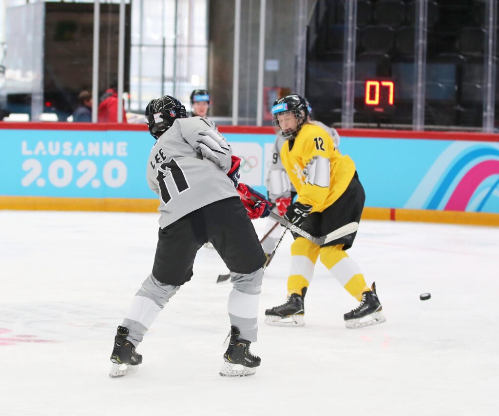 World Girls&rsquo; Ice Hockey Weekend 2026 brengt meisjes op het ijs in meer dan 30 landen